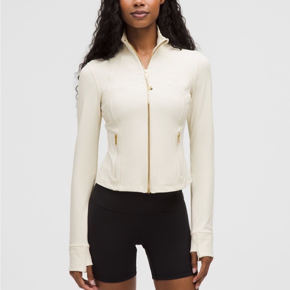 Lululemon Define Cropped Jacket Nulu Light Ivory Gold Size 14 Sz 14 - Picture 1 of 11